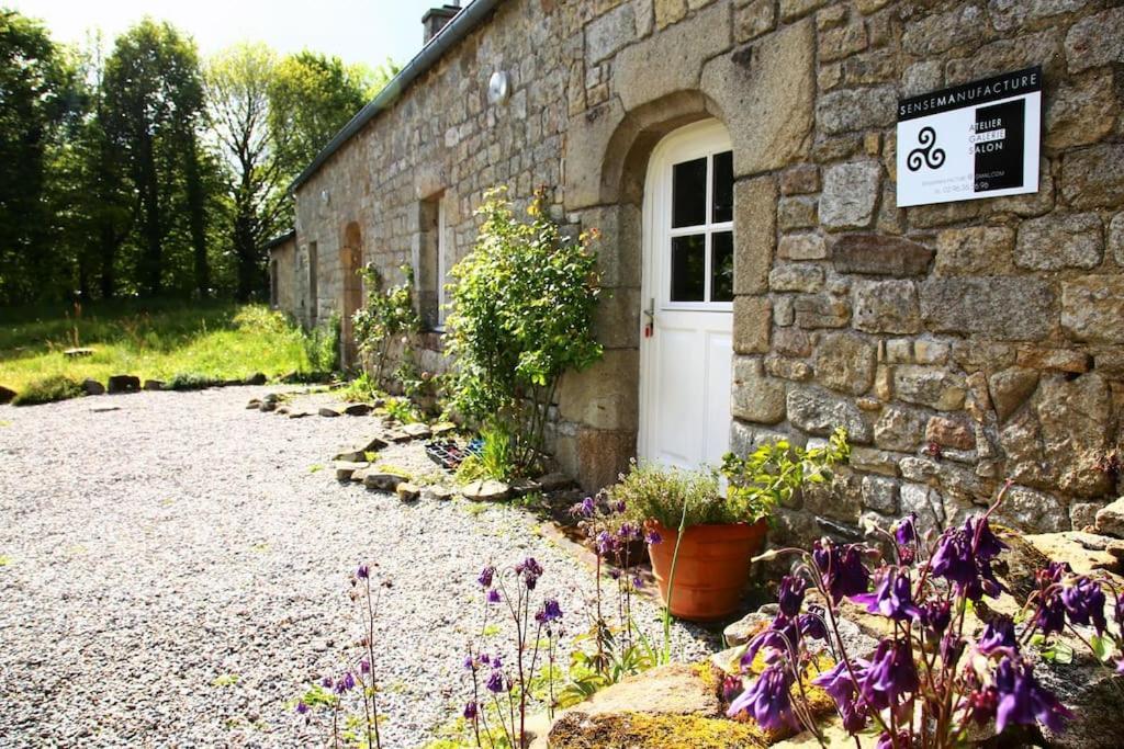Relax With Art And Nature Mellionnec Extérieur photo