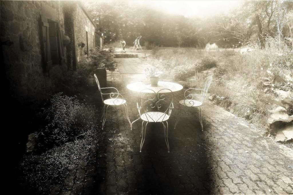 Relax With Art And Nature Mellionnec Extérieur photo